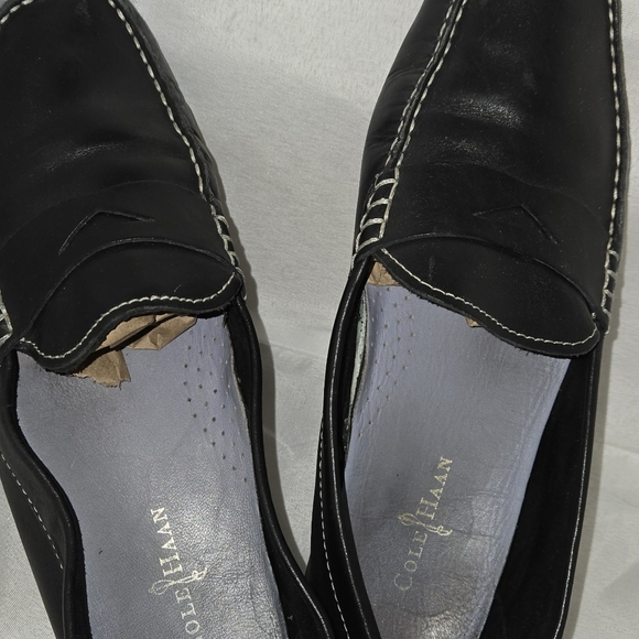 Cole Haan Soft Black Driving Loafers - Picture 4 of 5